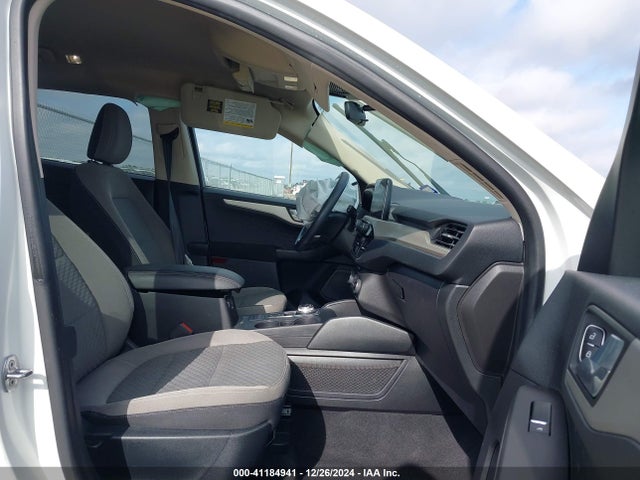 Ford ESCAPE SE 2020 1FMCU0G60LUC53971 Image 5