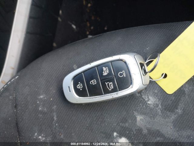 5NMJB3AE0PH239049 Hyundai TUCSON SEL