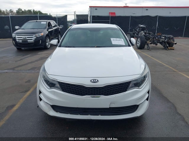 KIA Optima Lx 2018 5XXGT4L3XJG257105 Image 11