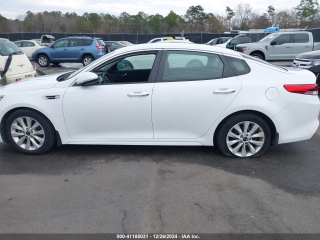 KIA Optima Lx 2018 5XXGT4L3XJG257105 Image 13