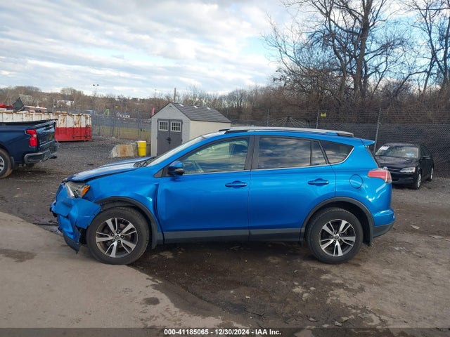 Toyota Rav4 Xle 2017 JTMRFREV0HJ120868 Image 14