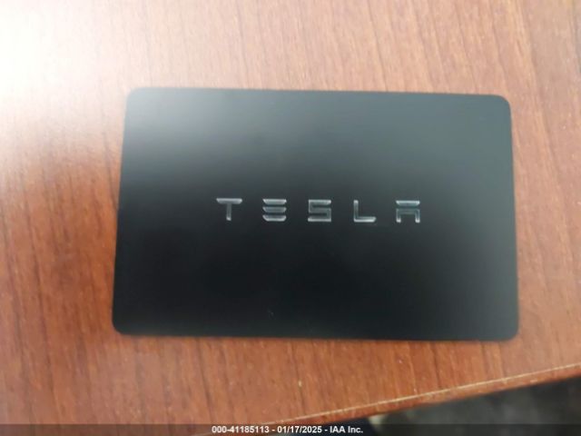 7SAXCBE63RF440245 Tesla Model X Plaid Tri Motor All-wheel Drive