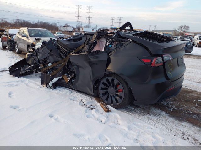 7SAYGDEF6RF157939 Tesla Model Y Performance Dual Motor All-wheel Drive