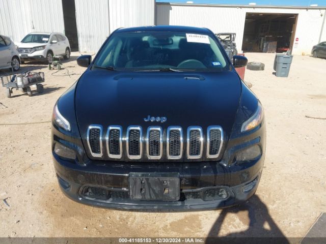 1C4PJLAB4FW539126 Jeep Cherokee Sport