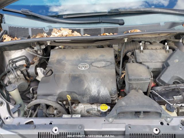5TDYK3DC3FS534151 Toyota Sienna Xle 8 Passenger