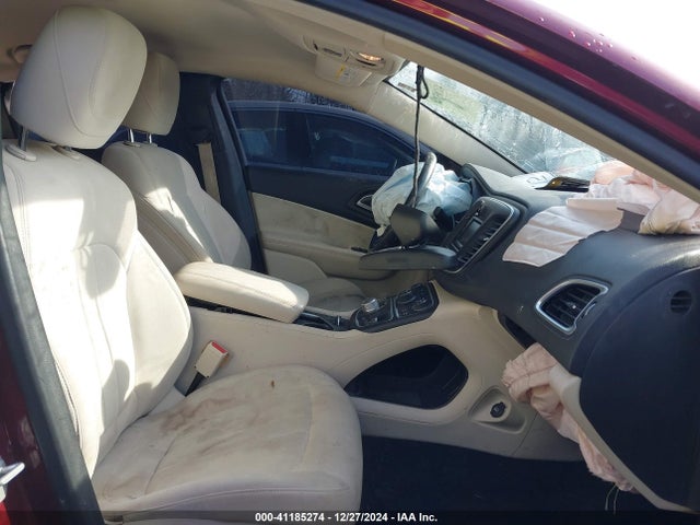 Chrysler 200 Limited 2015 1C3CCCAB6FN556125 Image 5