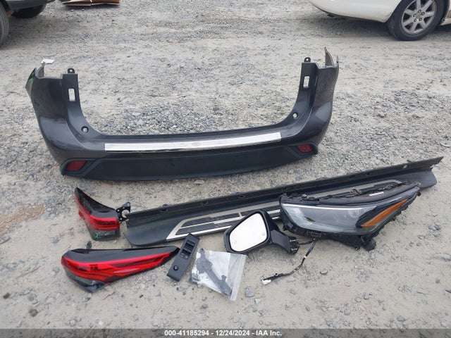 Toyota Highlander Xle 2022 5TDGZRAH2NS550219 Image 12