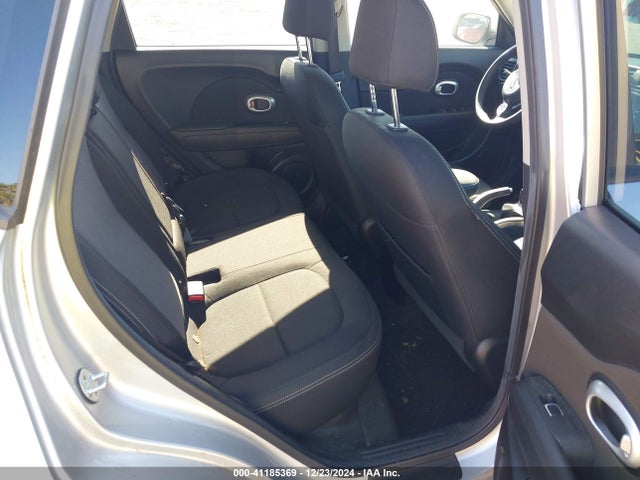 KIA SOUL + 2019 KNDJP3A58K7661538 Image 8