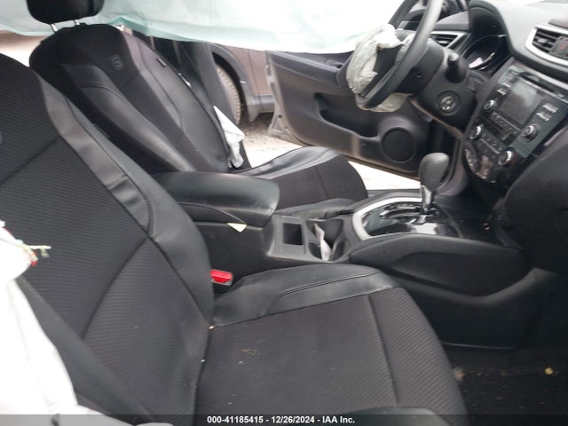 JN8AT2MV6GW131099 Nissan ROGUE S