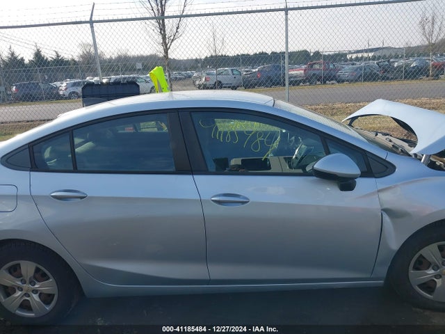 Chevrolet Cruze Ls Auto 2017 1G1BC5SM9H7195492 Image 13