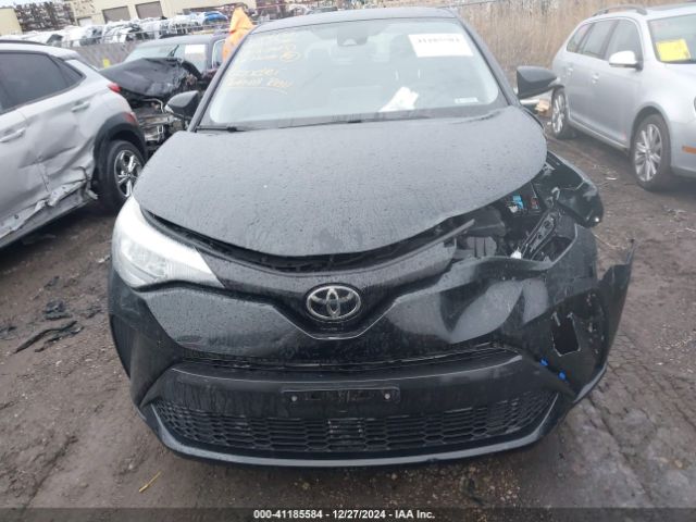 JTNKHMBX6M1100120 Toyota C-HR LE