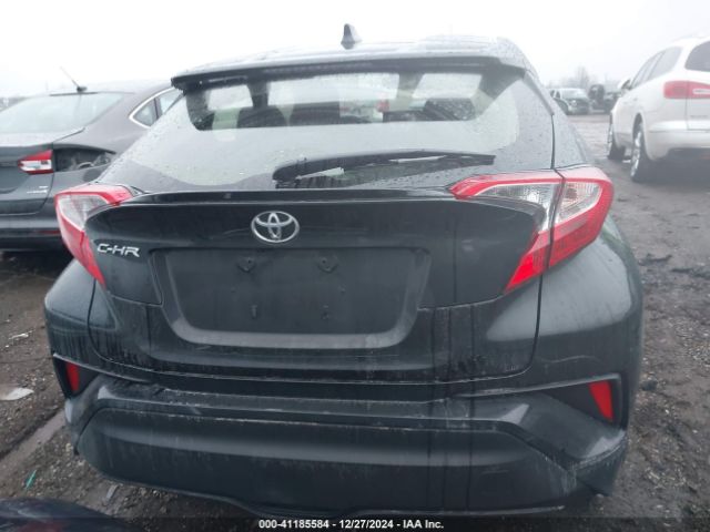 JTNKHMBX6M1100120 Toyota C-HR LE