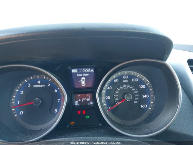 KMHD35LH8EU185904 Hyundai ELANTRA GT