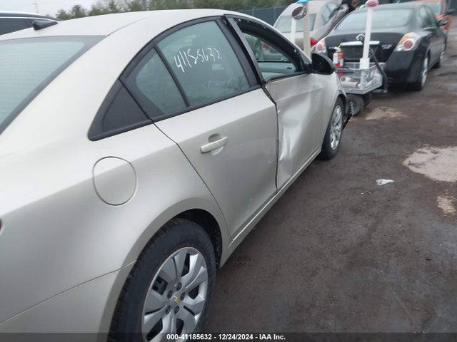 Chevrolet Cruze Ls Auto 2014 1G1PA5SG8E7429588 Image 6