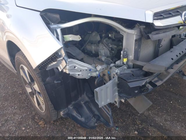 JF2SJARC3JH443093 Subaru Forester 2.5i Limited
