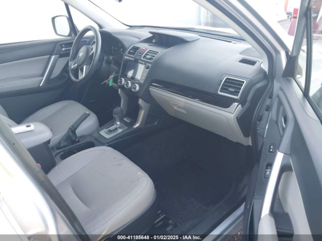 JF2SJARC3JH443093 Subaru Forester 2.5i Limited