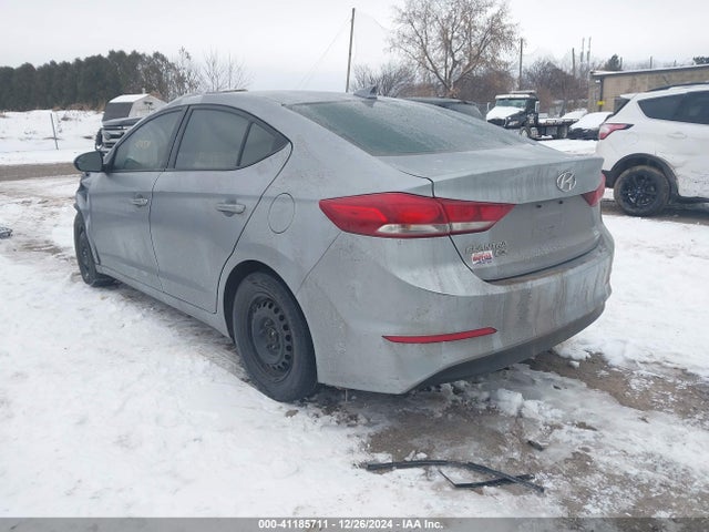 Hyundai ELANTRA SE 2017 5NPD74LF2HH205659 Image 3