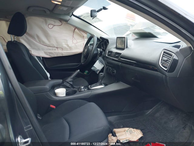 3MZBM1K76FM224891 Mazda Mazda3 I Sport