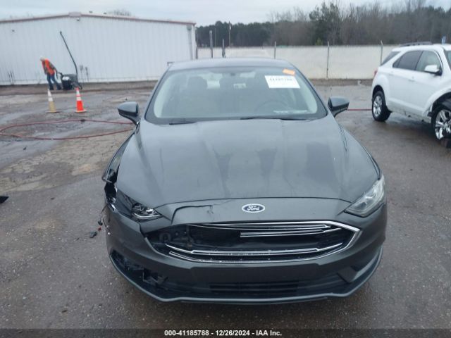 3FA6P0H74HR281826 Ford FUSION SE