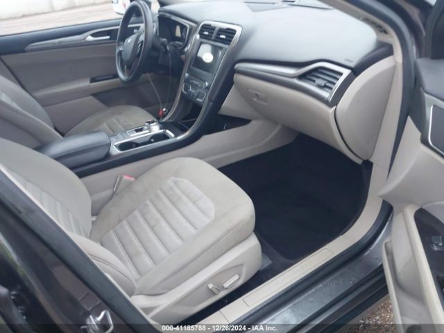 3FA6P0H74HR281826 Ford FUSION SE