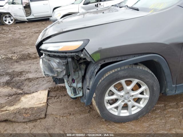 1C4PJMLX0JD549607 Jeep Cherokee Latitude Plus 4x4