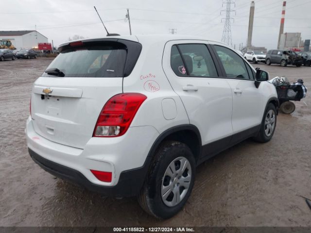 KL7CJKSB0HB232583 Chevrolet TRAX LS