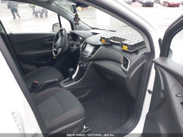 KL7CJKSB0HB232583 Chevrolet TRAX LS