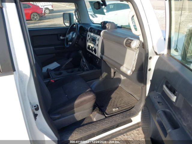 JTEBU4BF1EK183485 Toyota FJ Cruiser