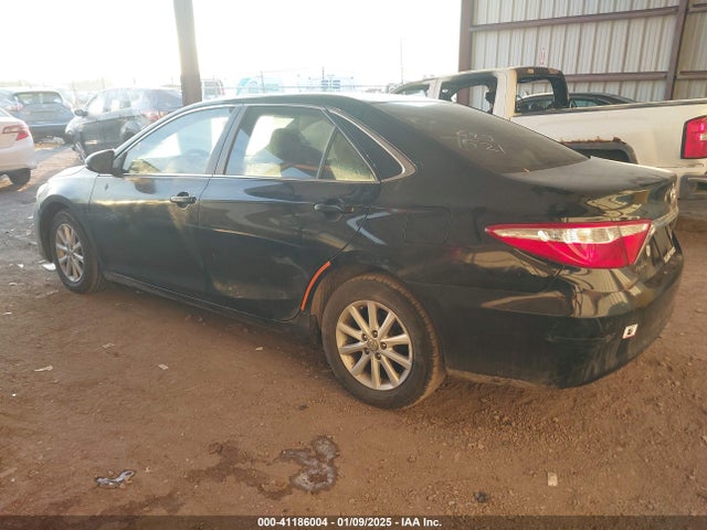 4T1BF1FK2HU812339 Toyota CAMRY LE