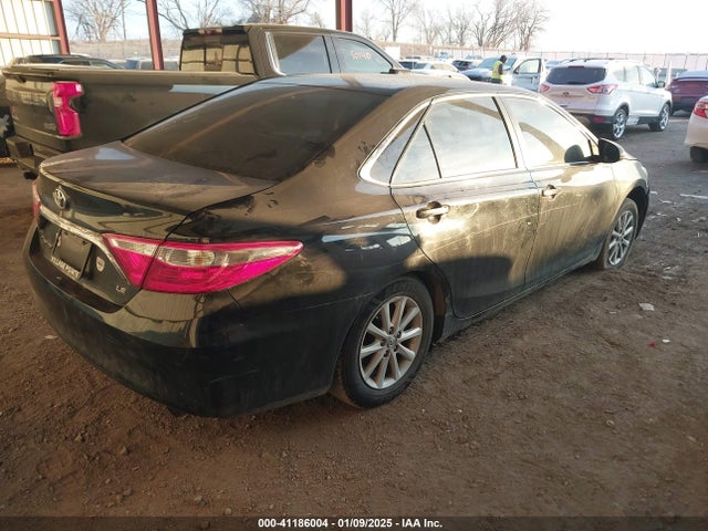 4T1BF1FK2HU812339 Toyota CAMRY LE