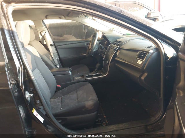 4T1BF1FK2HU812339 Toyota CAMRY LE