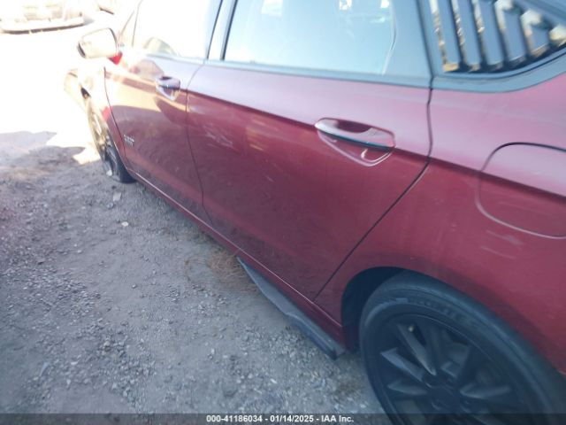 3FA6P0PU3HR379463 Ford Fusion Energi Se Luxury