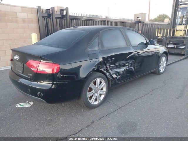 2011 AUDI A4 WAUAFAFL1BN022876 Photo 3