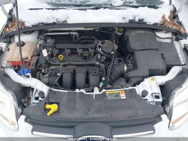 1FADP3E29EL225568 Ford FOCUS S