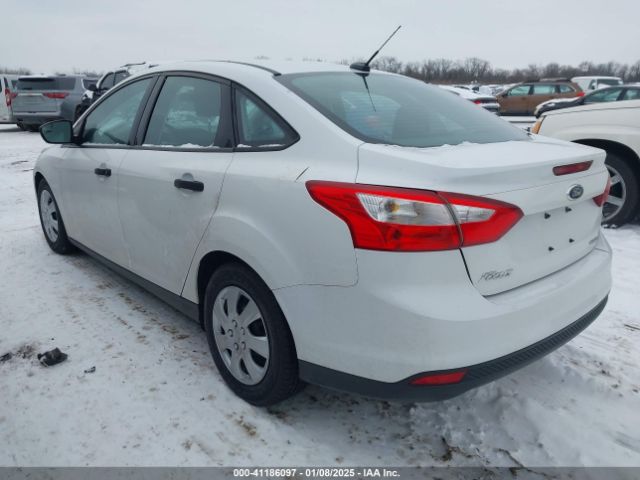 1FADP3E29EL225568 Ford FOCUS S