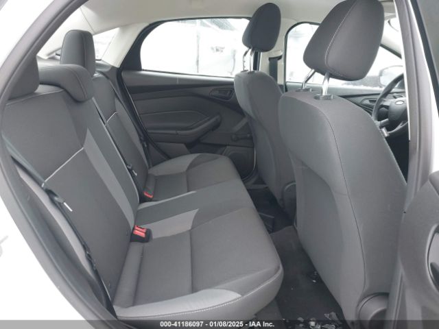 1FADP3E29EL225568 Ford FOCUS S