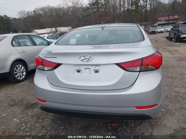 Hyundai ELANTRA SE 2015 5NPDH4AE5FH586704 Image 15