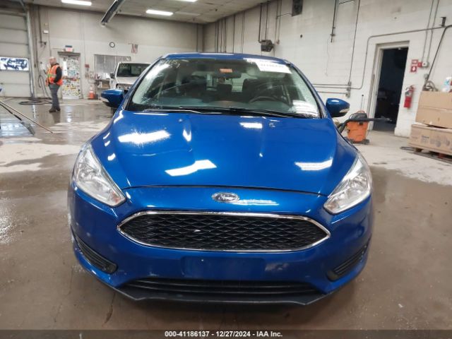 1FADP3K20JL254441 Ford FOCUS SE