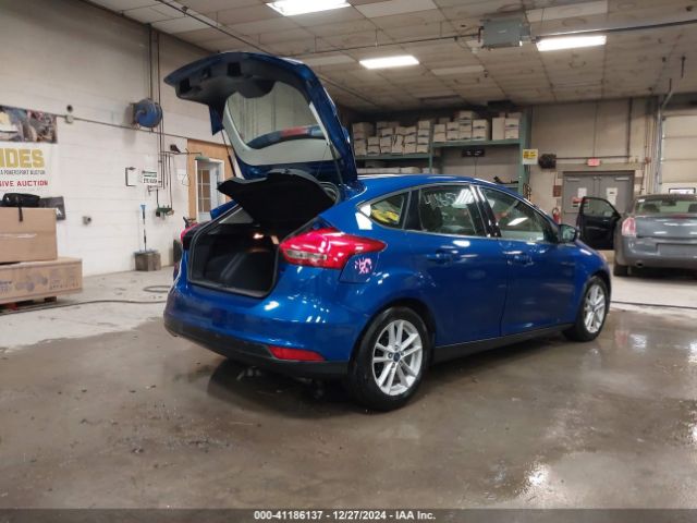 1FADP3K20JL254441 Ford FOCUS SE