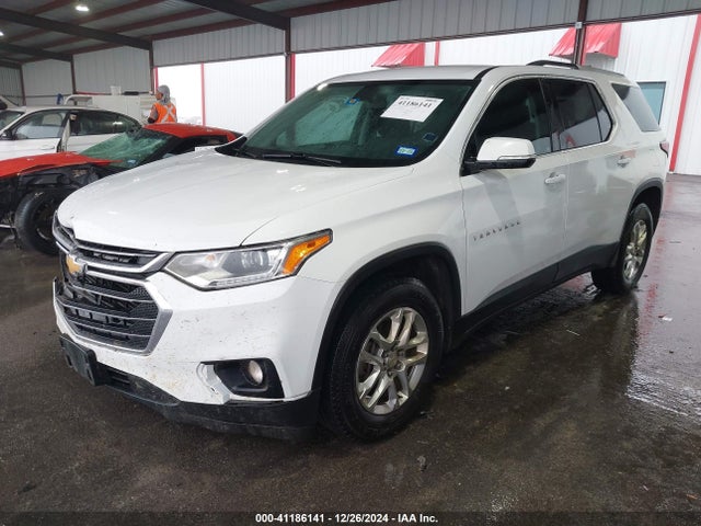 Chevrolet Traverse 1lt 2018 1GNERGKW9JJ231973 Image 2