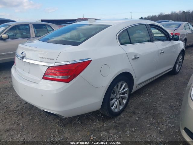 1G4GB5G31FF129839 Buick Lacrosse Leather