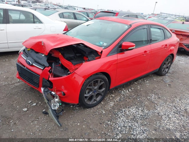 Ford FOCUS SE 2014 1FADP3F26EL377953 Image 2