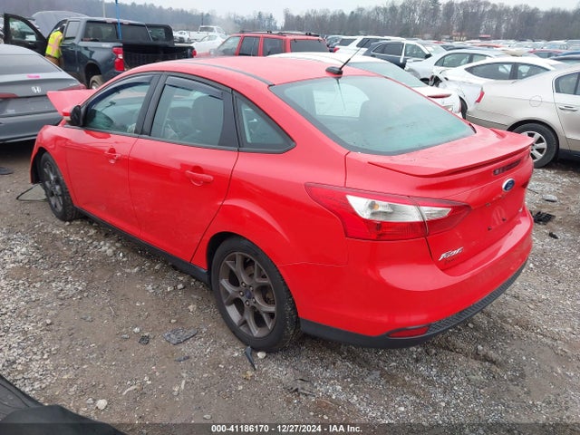 Ford FOCUS SE 2014 1FADP3F26EL377953 Image 3