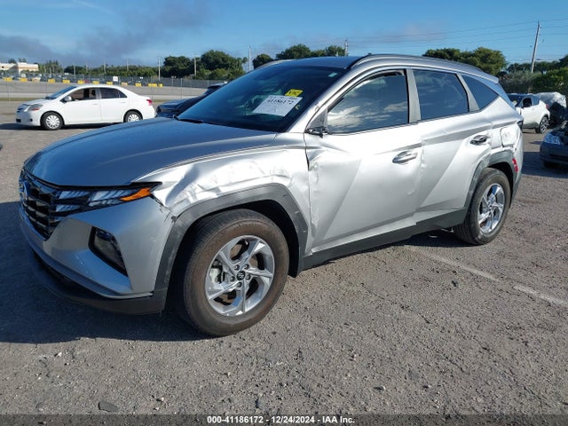 Hyundai TUCSON SEL 2023 5NMJB3AE1PH287112 Image 2