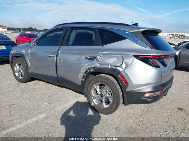 Hyundai TUCSON SEL 2023 5NMJB3AE1PH287112 Image 3