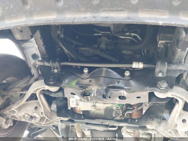 1C6RR6GG1JS324431 RAM 1500 Slt  4x2 6'4 Box