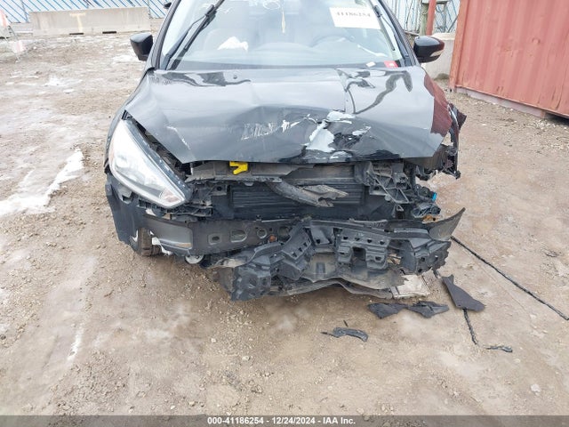 1FADP3N21JL314691 Ford Focus Titanium