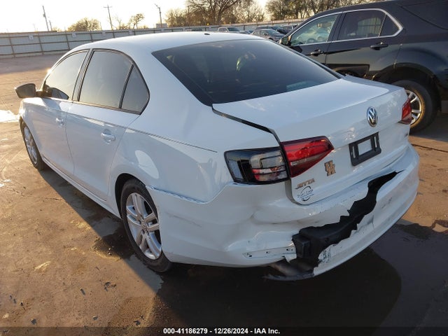Продажа на аукционе авто 2018 Volkswagen Jetta 1.4t S, vin: 3VW2B7AJ1JM207687, номер лота: 41186279