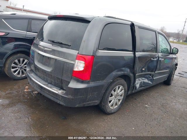 2C4RC1BG1FR629666 Chrysler Town & Country Touring