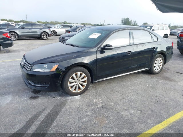 1VWAP7A3XEC008000 Volkswagen Passat 2.5l Wolfsburg Edition
